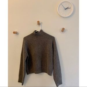 Sweater from H&M. Wore it three times! 70% new